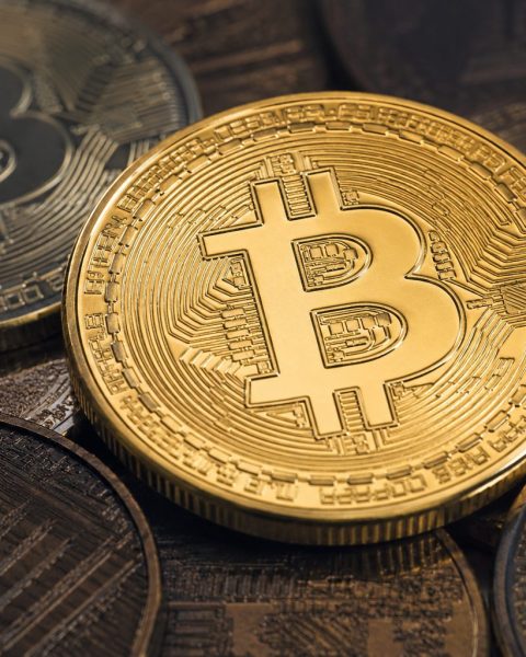 Bitcoin’s $80,000 Floor Just Got Tested — Why Traders Still Don’t Trust The Breakout