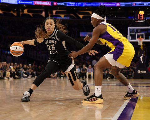 Chennedy Carter’s 27-Point Spark Sets Up Aces-Sun Rematch With Bigger Stakes