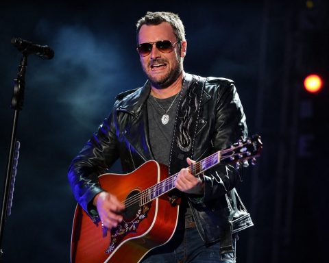 Eric Church’s UNC Commencement Speech Turns A Guitar Lesson Into A Carolina Moment
