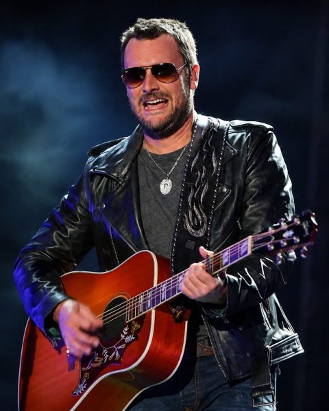 Eric Church’s UNC Commencement Speech Turns A Guitar Lesson Into A Carolina Moment