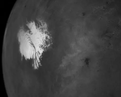 NASA’s Psyche Probe Picks Up Speed With Mars Flyby, Capturing Thousands of Photos