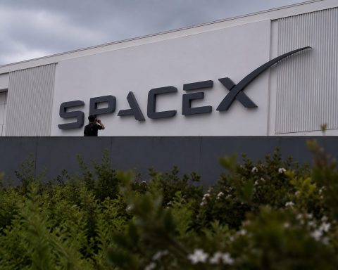 Wall Street’s SpaceX Fever Lifts $200 Million Space SPAC