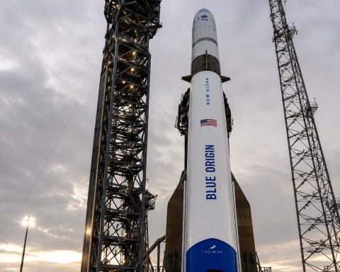 Launch Mishap on Pad Throws Wrench in Blue Origin’s Moon Ambitions