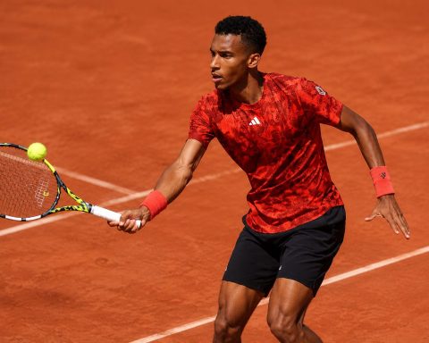 Auger-Aliassime hits Hamburg with eyes on Roland Garros