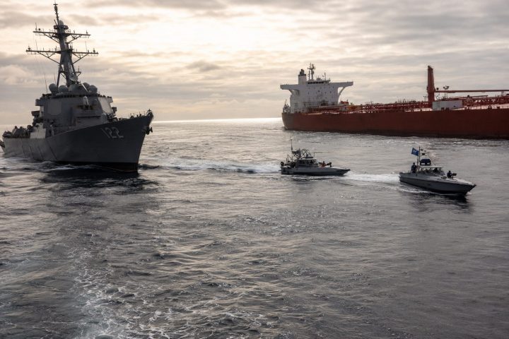 Iran Ship Seizure Jolts Hormuz Oil Talks as Trump Turns to China