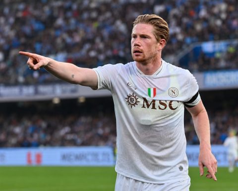 Kevin De Bruyne Blow Hits Napoli vs Bologna As Serie A Champions League Race Tightens
