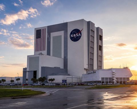 NASA Kicks Off New Lunar Ambitions in Houston Training Hub