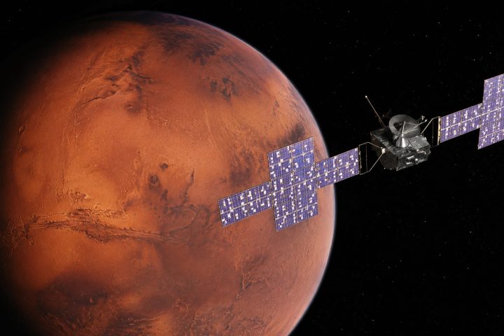 NASA’s Psyche snaps a revealing Mars shot—Huygens Crater takes the spotlight ahead of 2029 asteroid flyby
