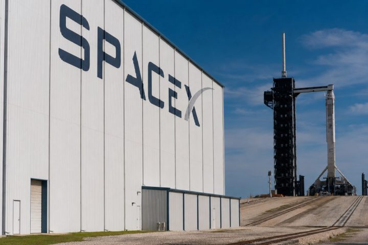 SpaceX IPO Filing Drops: Five Key Figures Stand Out for Investors