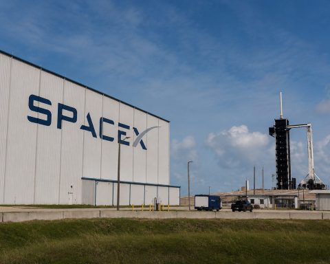 SpaceX IPO Buzz Sends $200 Million Space SPAC Into Spotlight