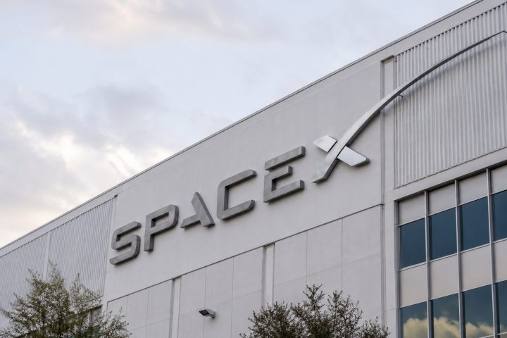 Wall Street’s New Space Bet: Surf Air, SpaceX And xAI Alumni Seek $200 Million SPAC