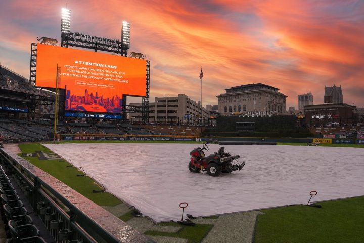 Rain Halts Tigers-Guardians at Comerica; AL Central Stays Close