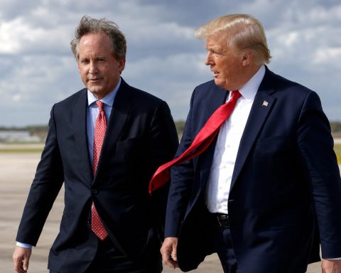 Trump’s Endorsement of Paxton Shakes Up Texas Senate Contest