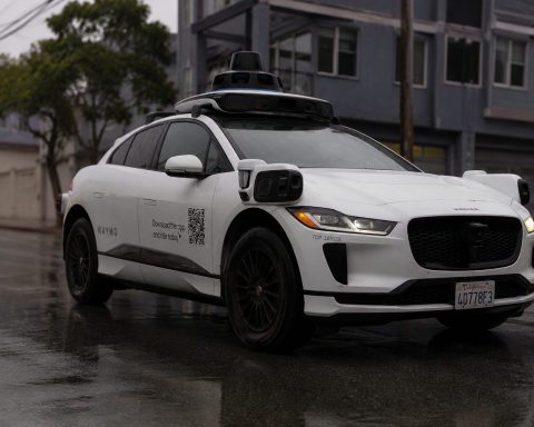 Waymo’s Flood-Road Failure Triggers Recall of 3,791 Robotaxis