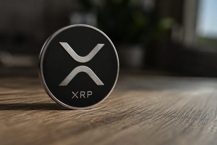 XRP $4 Forecast Faces Resistance as Sell Signal Emerges