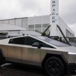 Boeing’s Space Woes Return While SpaceX’s IPO Surge Rekindles Tesla Deal Chatter