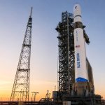 Blue Origin Eyes New Glenn Return Before Year-End After Fireball; NASA Lunar Timeline Looms