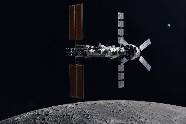 Blue Origin Blast Adds Pressure to NASA’s Lunar Timeline