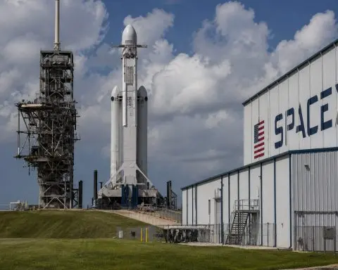 Space SPAC With $200 Million Debuts on NYSE, SpaceX Keeps IPO Spotlight