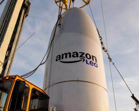 Amazon’s Satellite Glitch Reveals How LEO Networks Struggle With Data Loads