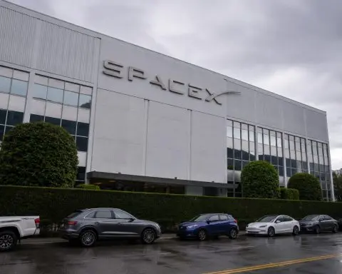 Space SPAC Launched by SpaceX Alumni Lands $200 Million Debut on NYSE as IPO Momentum Grows