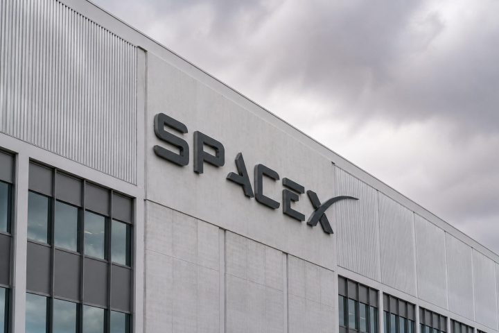Burry Sounds Alarm on SpaceX Just Ahead of Historic IPO